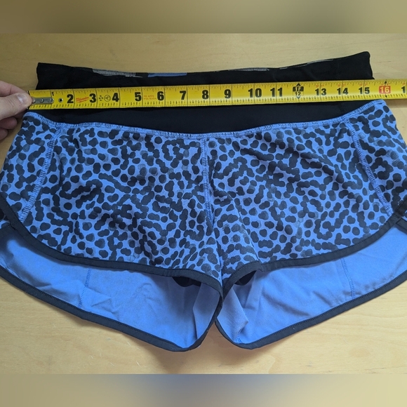 Lululemon Run: Speed Short *4-way Stretch Size 6 Blue And Black Color - Picture 13 of 14